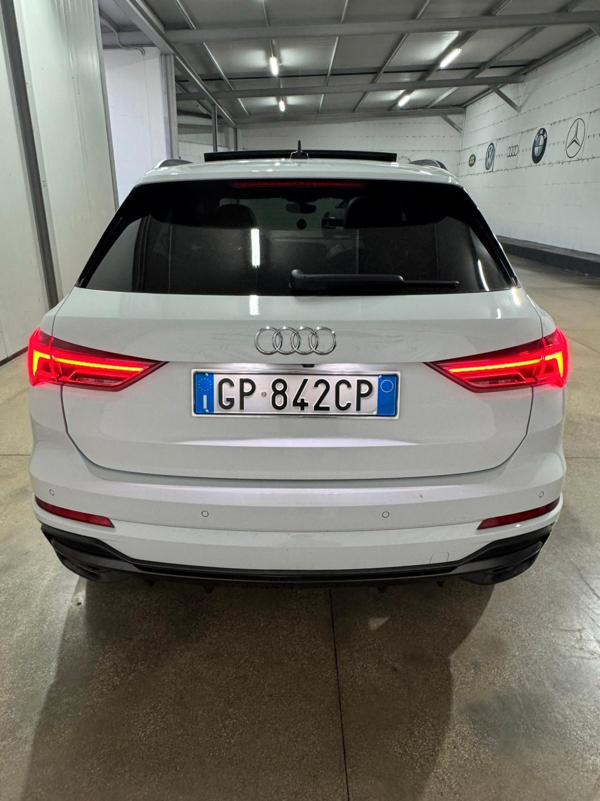 Audi Q3 35 TDI S tronic line edition