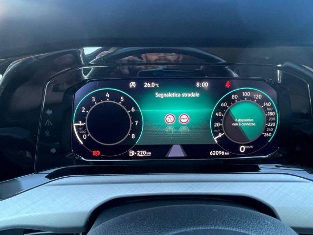VOLKSWAGEN Golf 1.0 TSI EVO Life