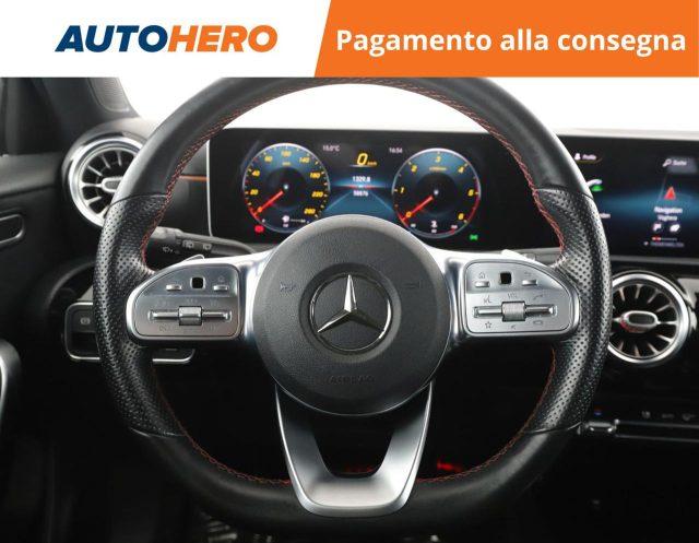 MERCEDES-BENZ A 200 d Automatic Premium