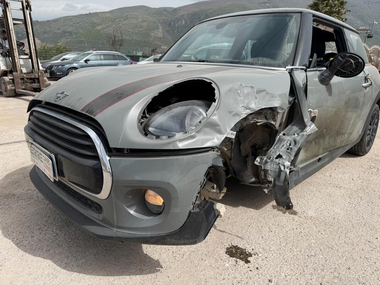 MINI COOPER D ANNO 2019 1.5 DIESEL 116 CV *SINISTRATA