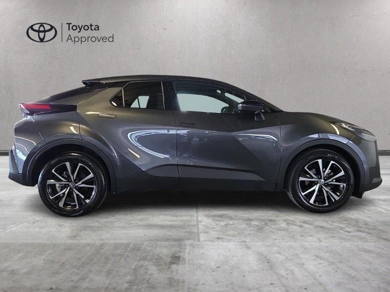Toyota C-HR (2023-) 2.0 HV Trend