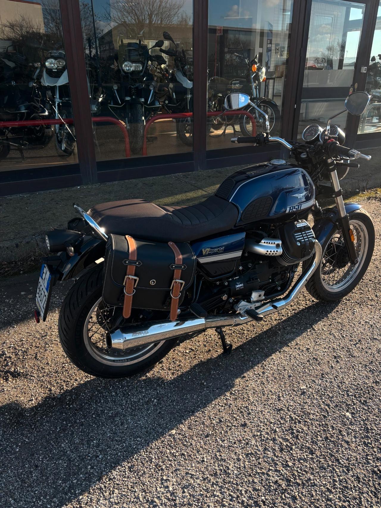 Moto Guzzi V7 IV special