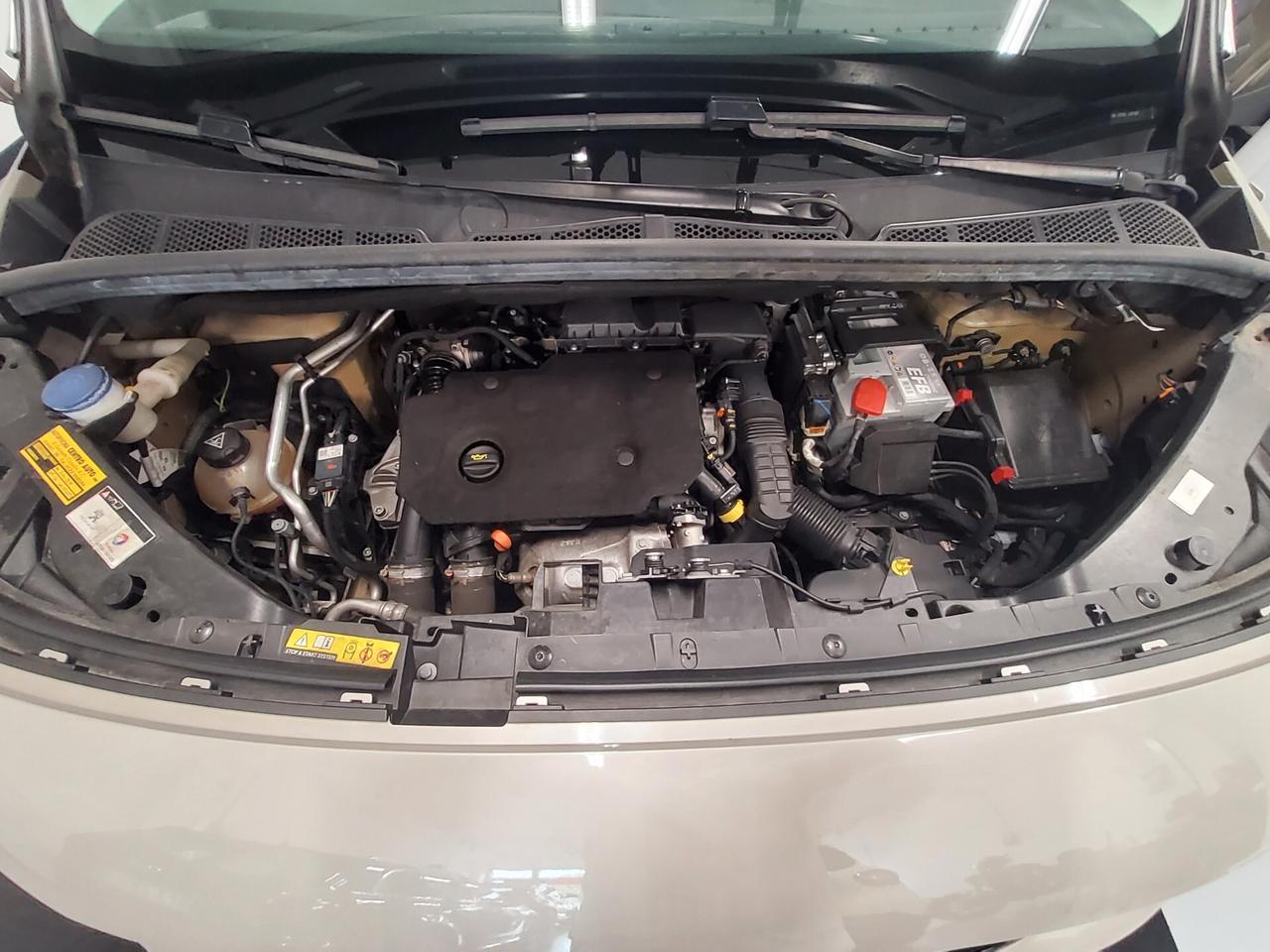 Peugeot Rifter BlueHDi 130 S&S EAT8 GT Line Standard