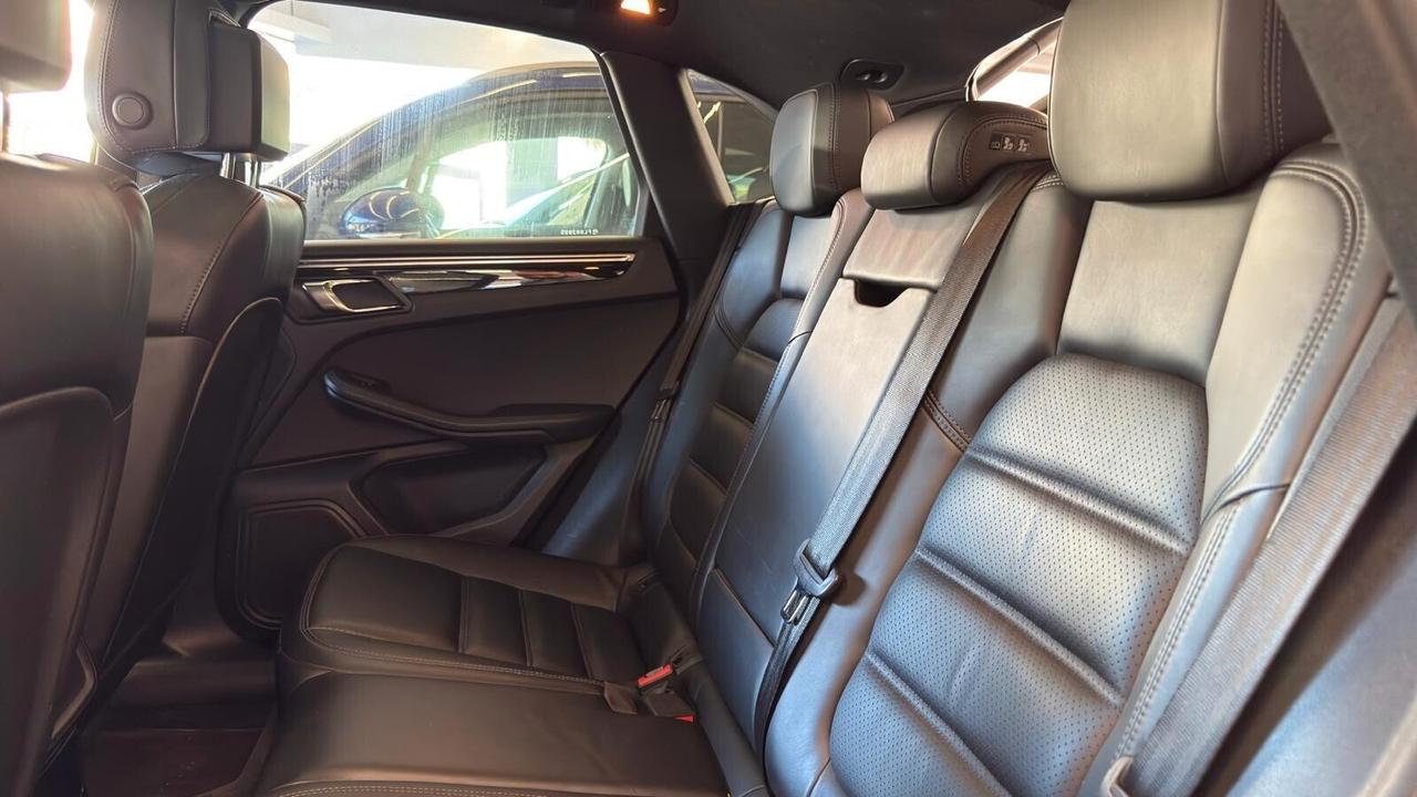 Porsche Macan S Diesel 3.0 V6 250 CV AUTOMATICO PDK - TETTO - NAVI - PELLE