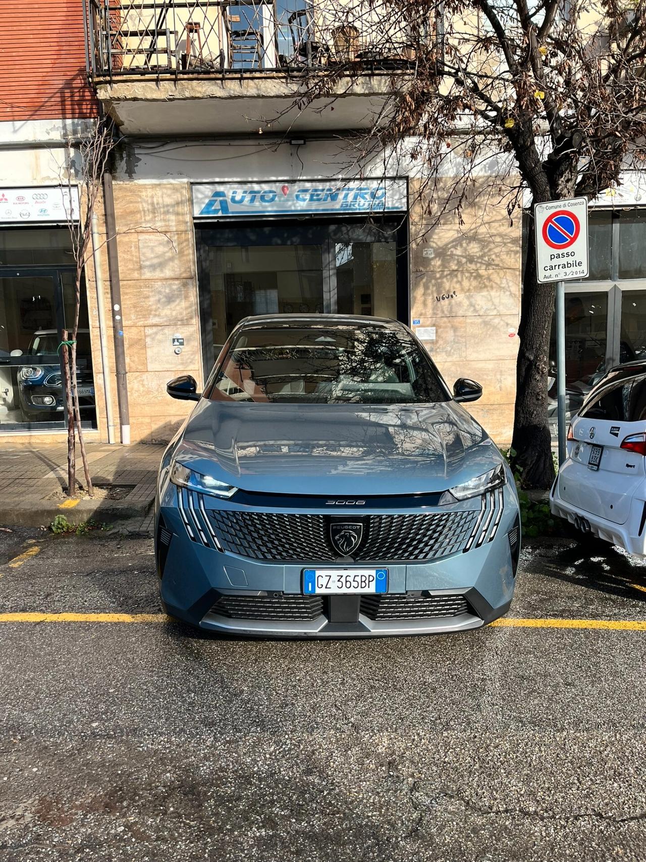 Peugeot 3008 Hybrid 145 e-DCS6 GT