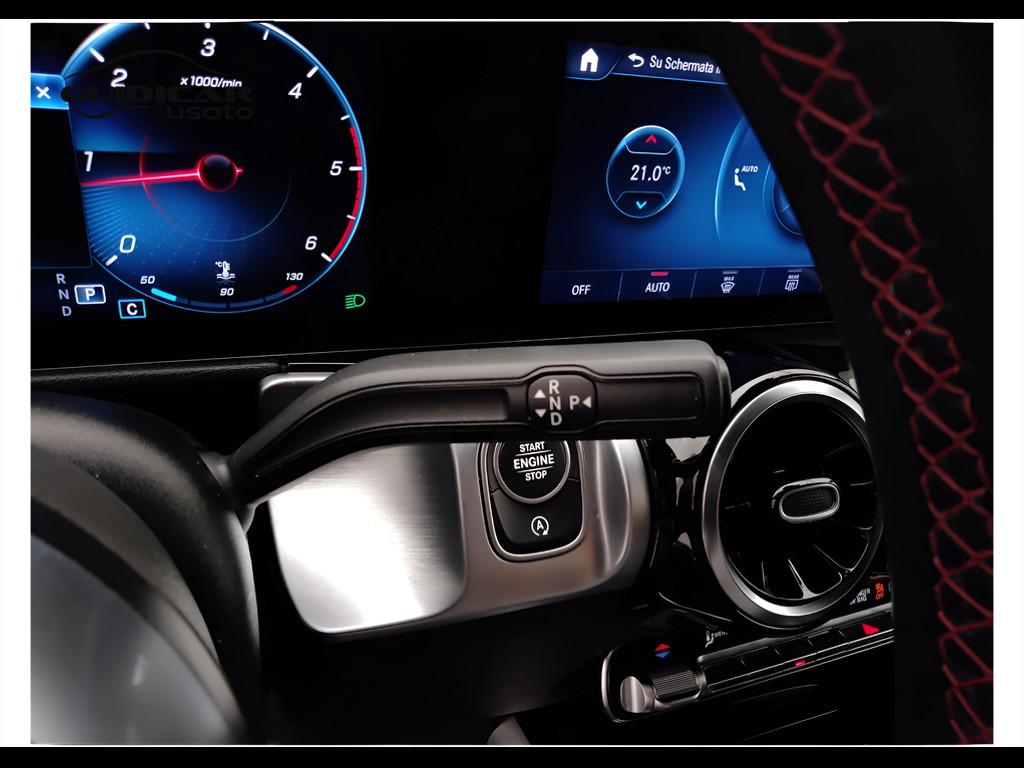 Mercedes-Benz GLB - X247 2019 - GLB 200 d Premium auto