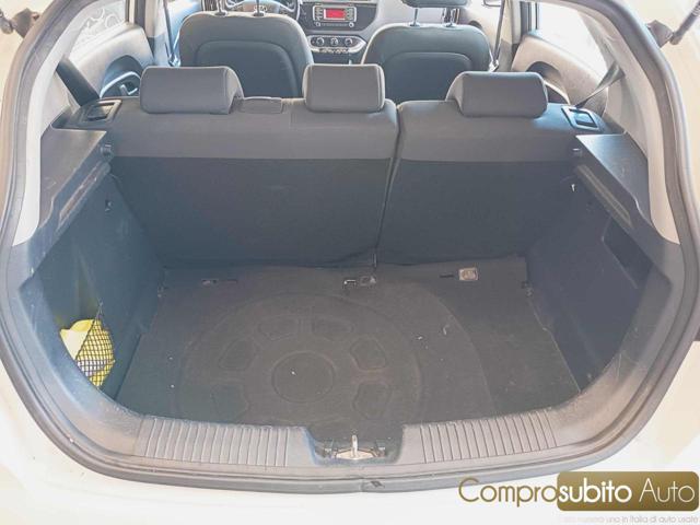 KIA Rio 1.1 CRDi 5p. Cool
