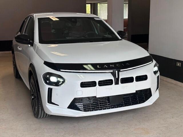 Lancia Ypsilon Hybrid e-DCT LX KM0 2026