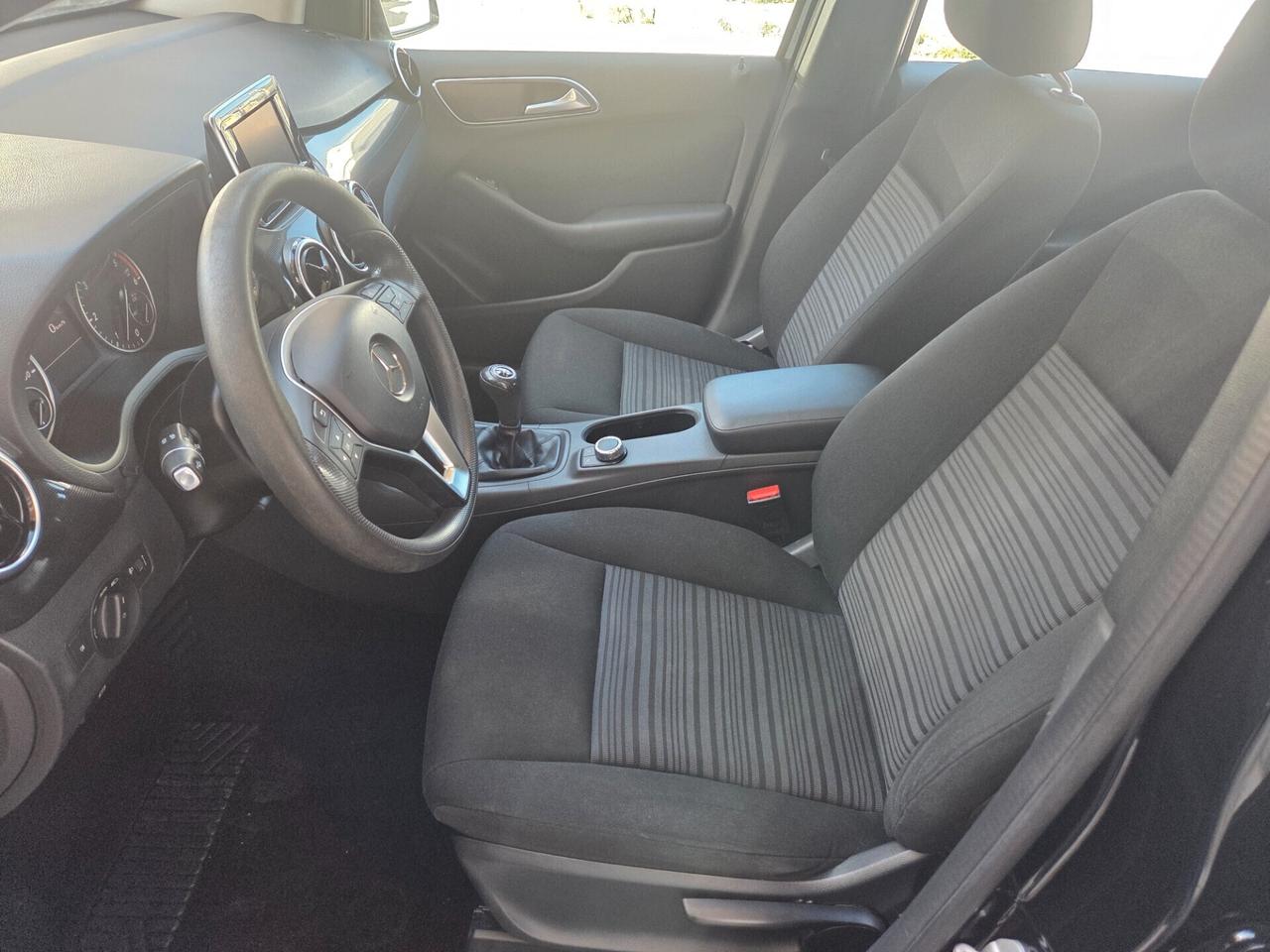 MERCEDES B180 ANNO 2014 1.5 110 CV KM CERTIFICATI