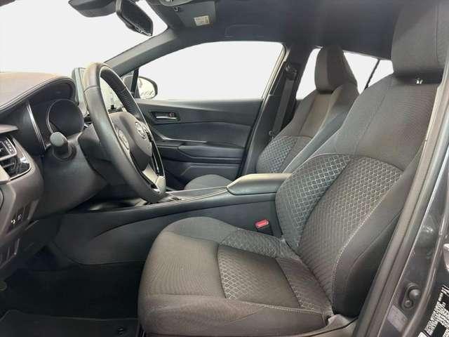 Toyota C-HR 1.8 Hybrid E-CVT Business