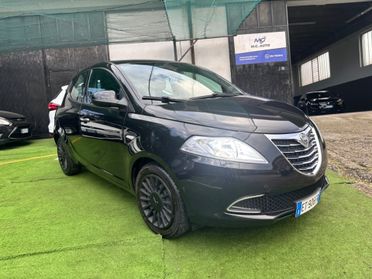 Lancia Ypsilon 1.2 69 CV Gold 113000-2013