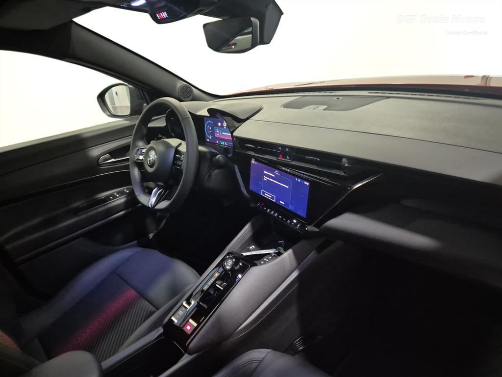 Alfa Romeo Junior 1.2 ibrida Speciale 145cv edct6