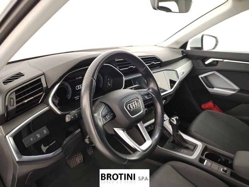 Audi Q3 2.0 35 TDI S Tronic Business Advanced