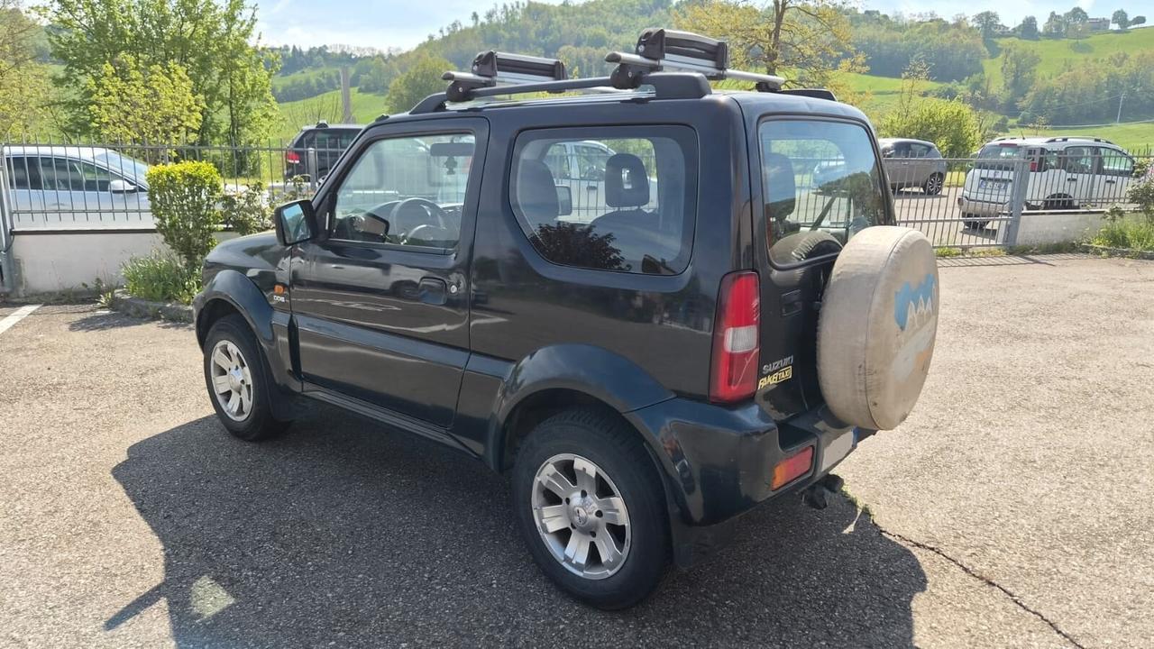 Suzuki Jimny 1.5 DDiS cat 4WD JLX