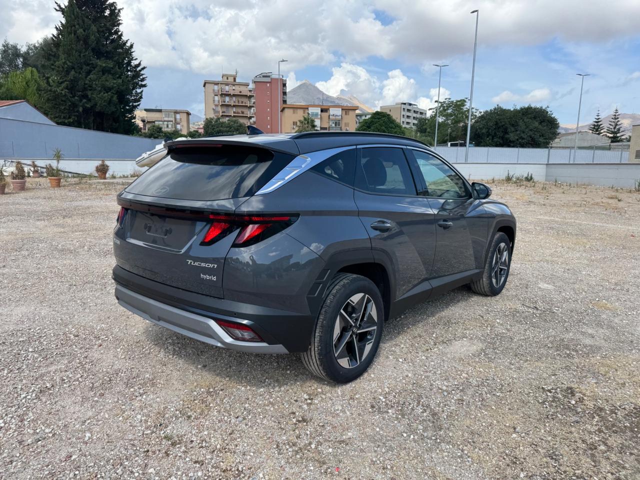 Hyundai Tucson 1.6 HEV aut. Business
