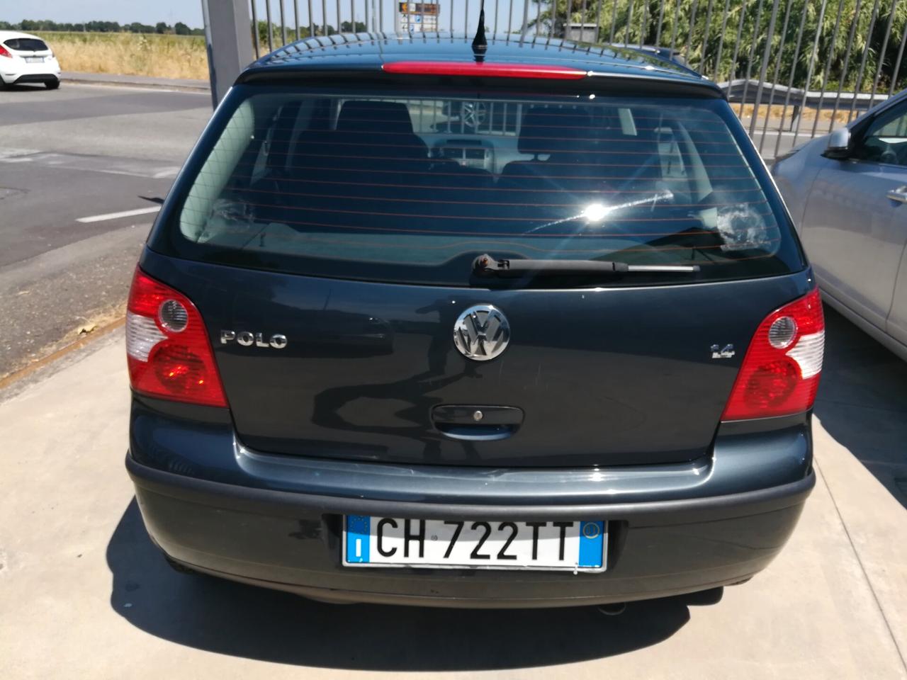 Volkswagen Polo 1.4 Benz. 75 cv UNICOPROPRIETARIO