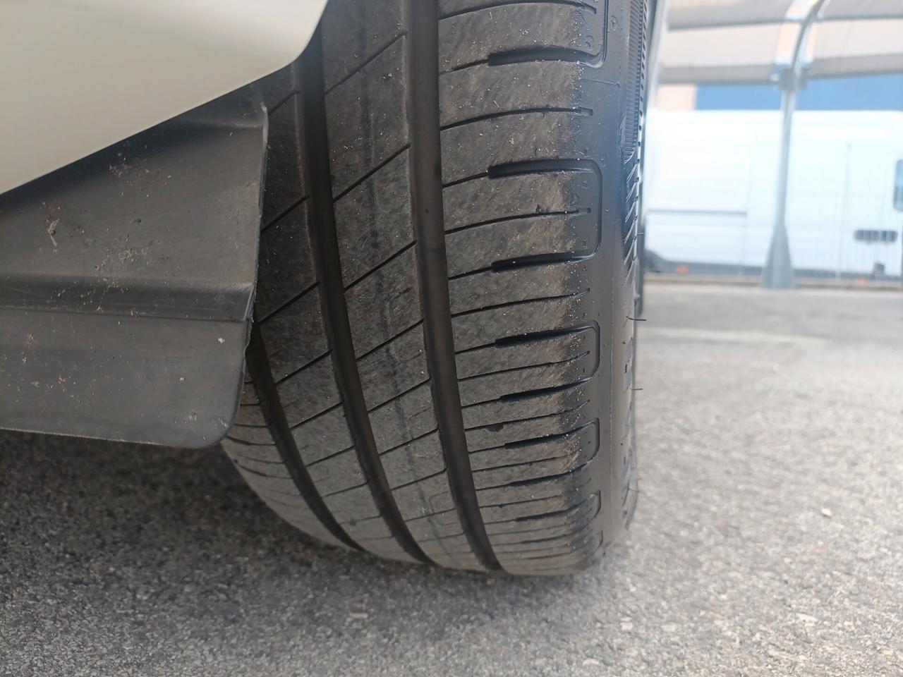 Lancia Ypsilon 1.0 FireFly 5 porte S&S Hybrid Gold