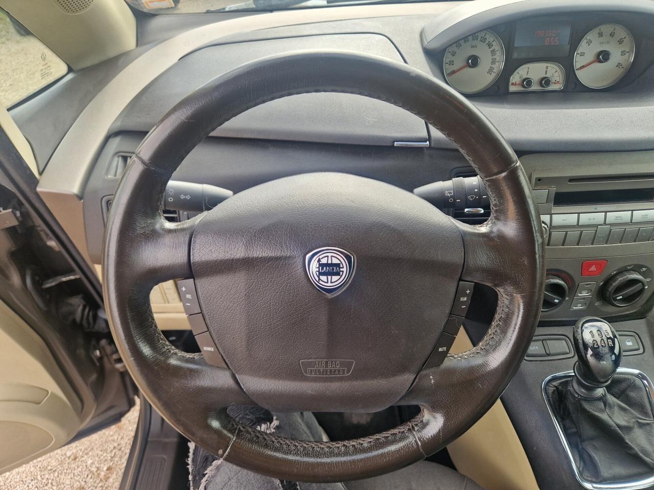 Lancia MUSA 1.4 16V - 2005