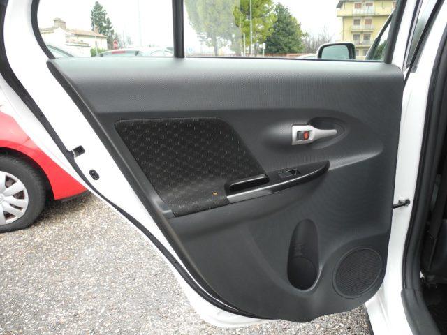 TOYOTA Urban Cruiser 1.4 D-4D AWD Sol -OK NEOPATEN.- UNICO PROPRIETARIO