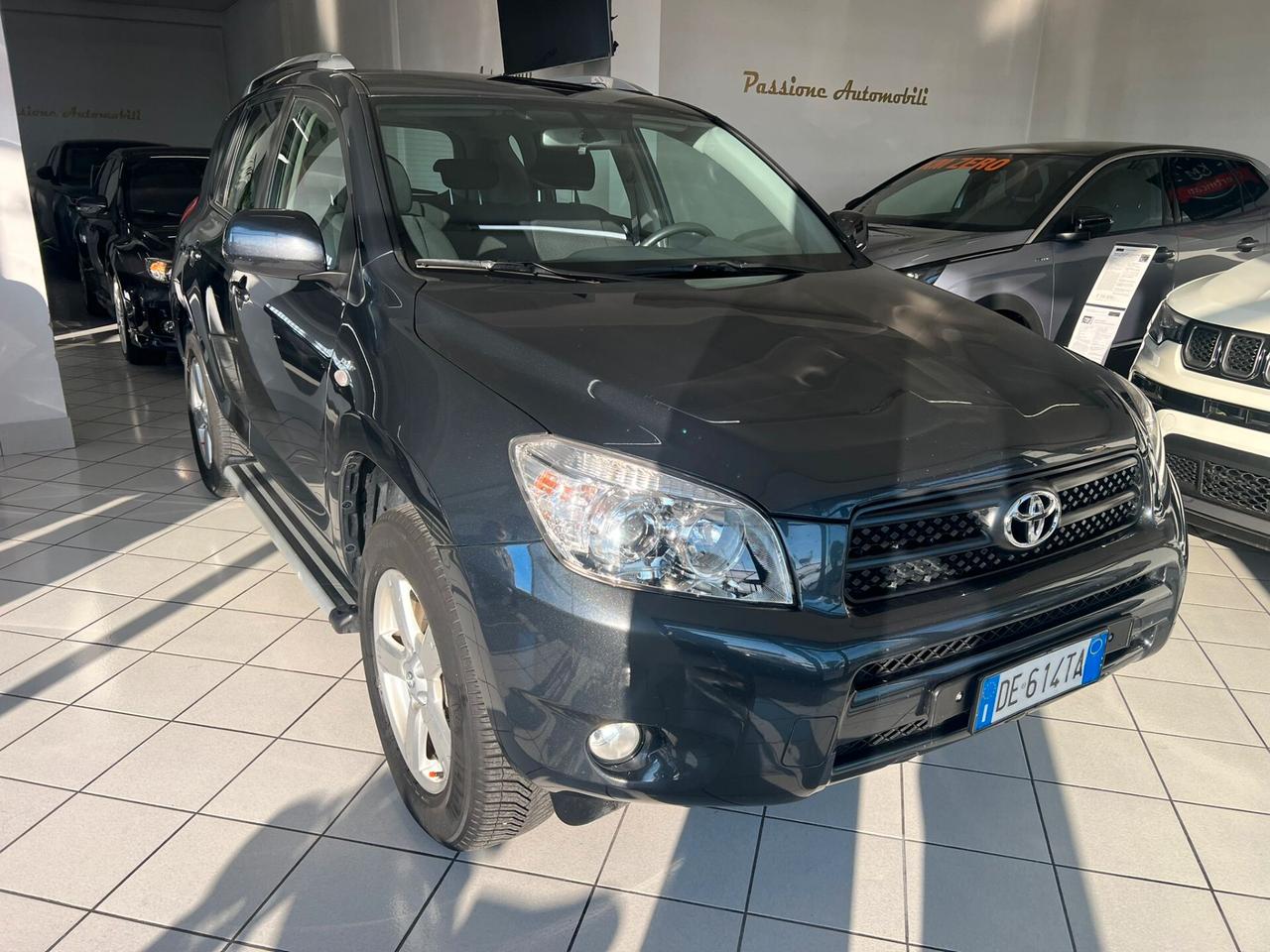 Toyota RAV 4 RAV4 2.2 D-4D 177 CV Luxury