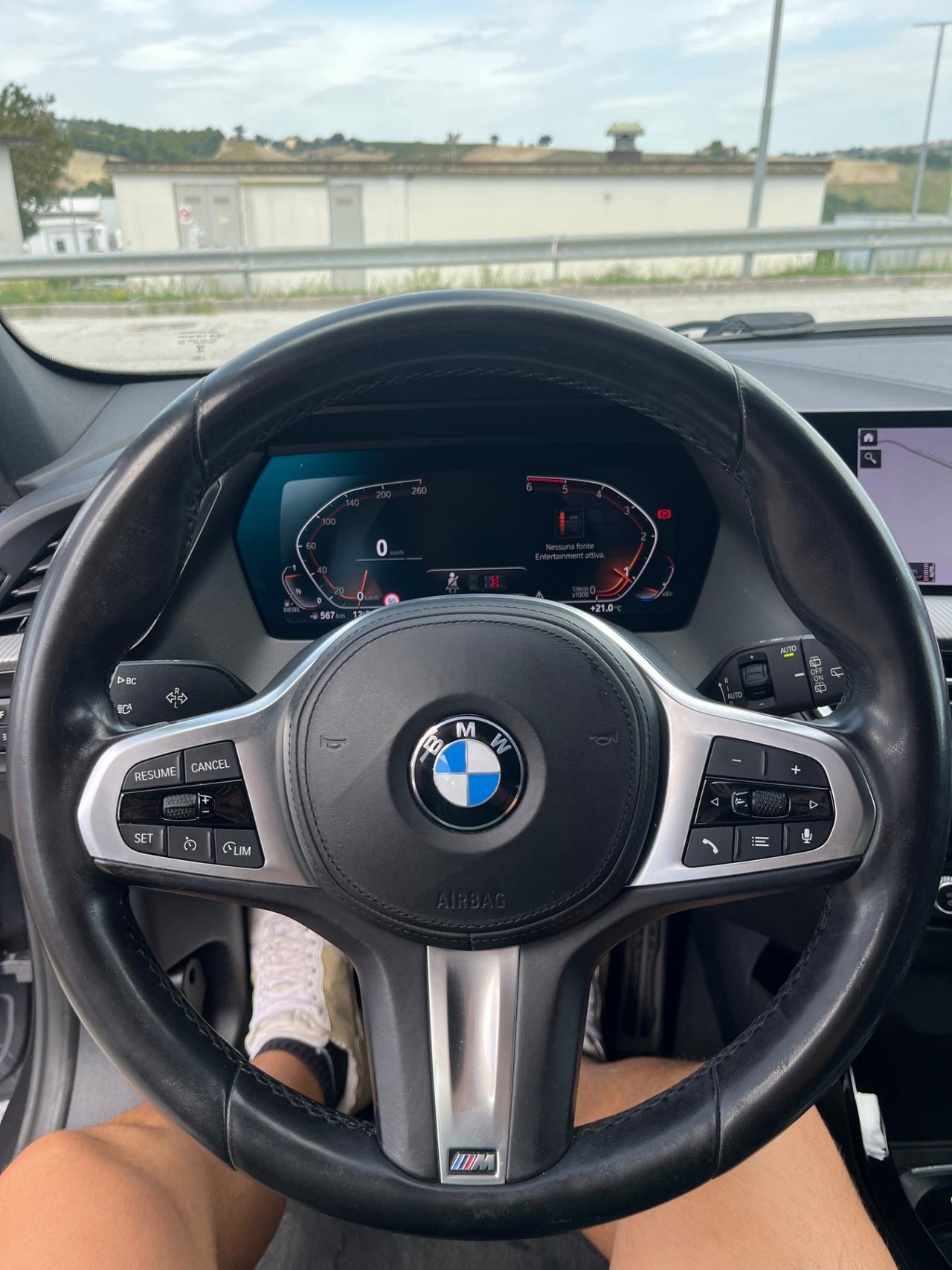 Bmw 116 116d 5p. Msport