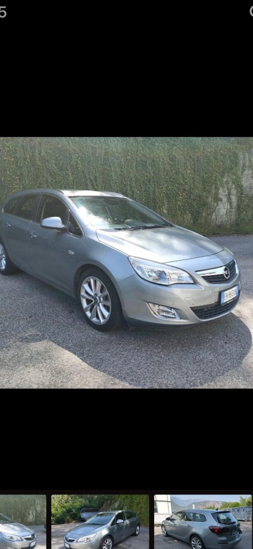 Opel Astra 1.7 CDTI 110CV Sports Tourer Cosmo. NEOPATENTATI