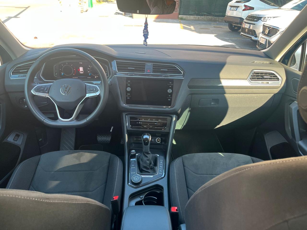 Volkswagen Tiguan 2.0 TDI 200 CV SCR DSG 4MOTION Elegance