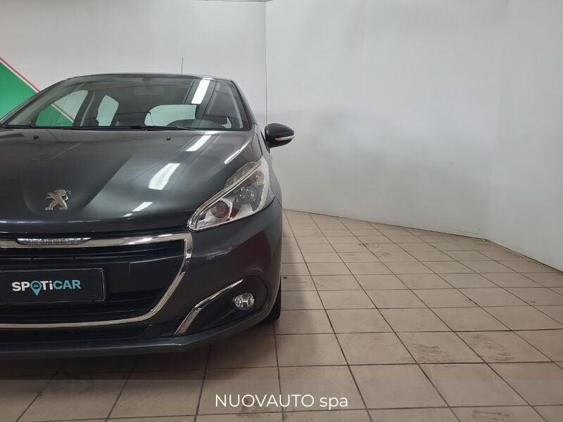 Peugeot 208 1.2 12V VTi 82cv Active