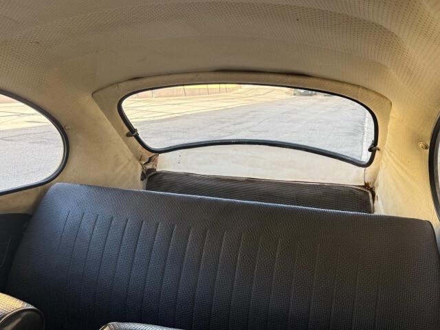 Volkswagen Maggiolino VETRO PIATTO 1.300