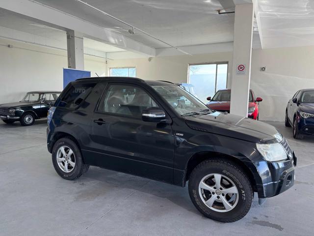 SUZUKI Grand Vitara 1.9 DDiS 3p. Special Edition