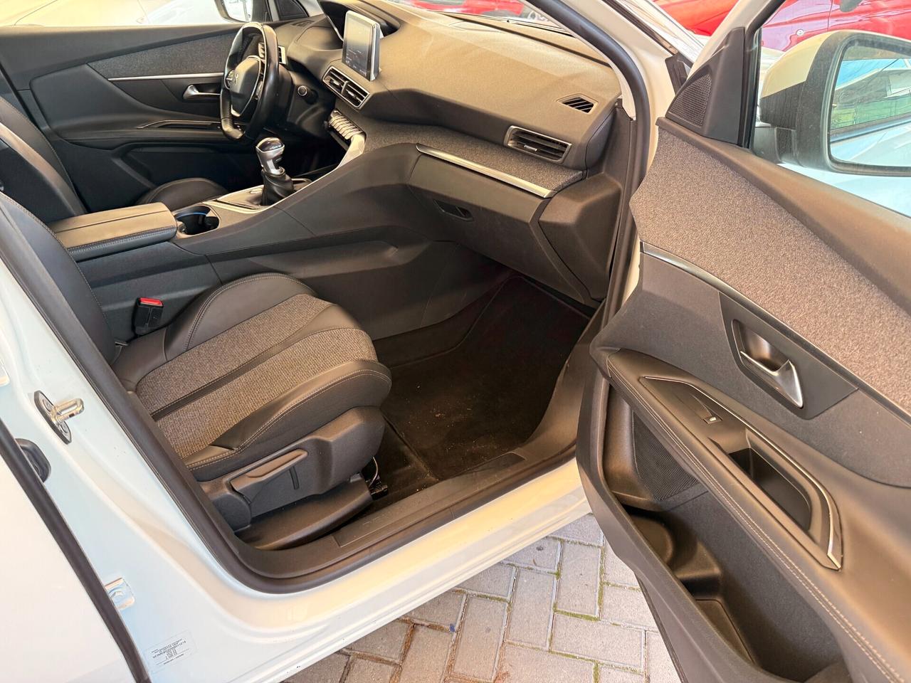 Peugeot 3008 Hdi Euro 6B COME NUOVA