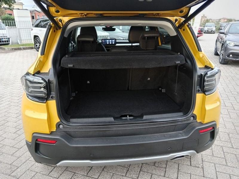 Jeep Avenger e-Hybrid 1.2 MHEV e-Hybrid Turbo Summit