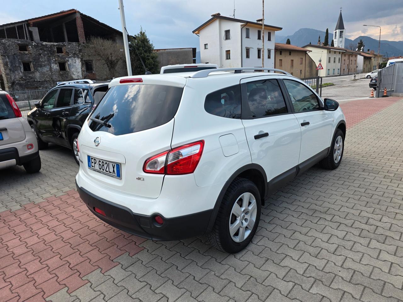 Nissan Qashqai Qashqai+2 1.5 dCi perfetta è garantita 12M