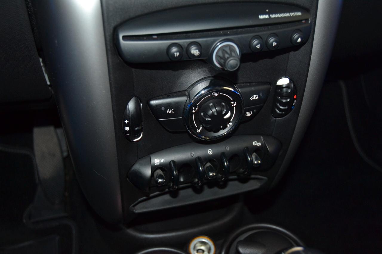 Mini Countryman D 110CV British-Line C.Auto/Navi/Pelle