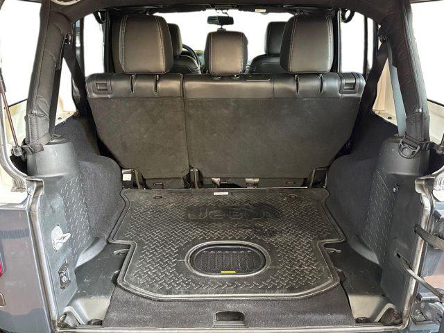JEEP Wrangler Unlimited 2.8 CRD DPF JK Edition Auto