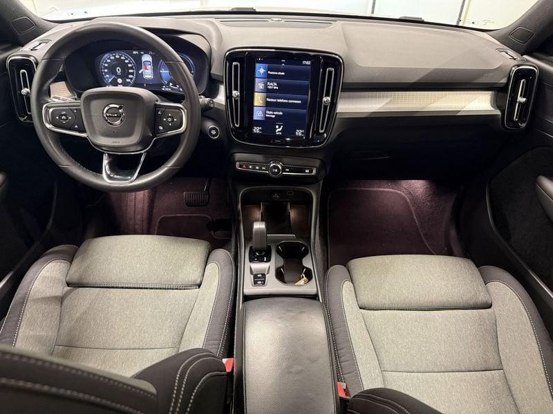 Volvo XC40 Recharge T4 Plug-in Hybrid auto Recharge Core