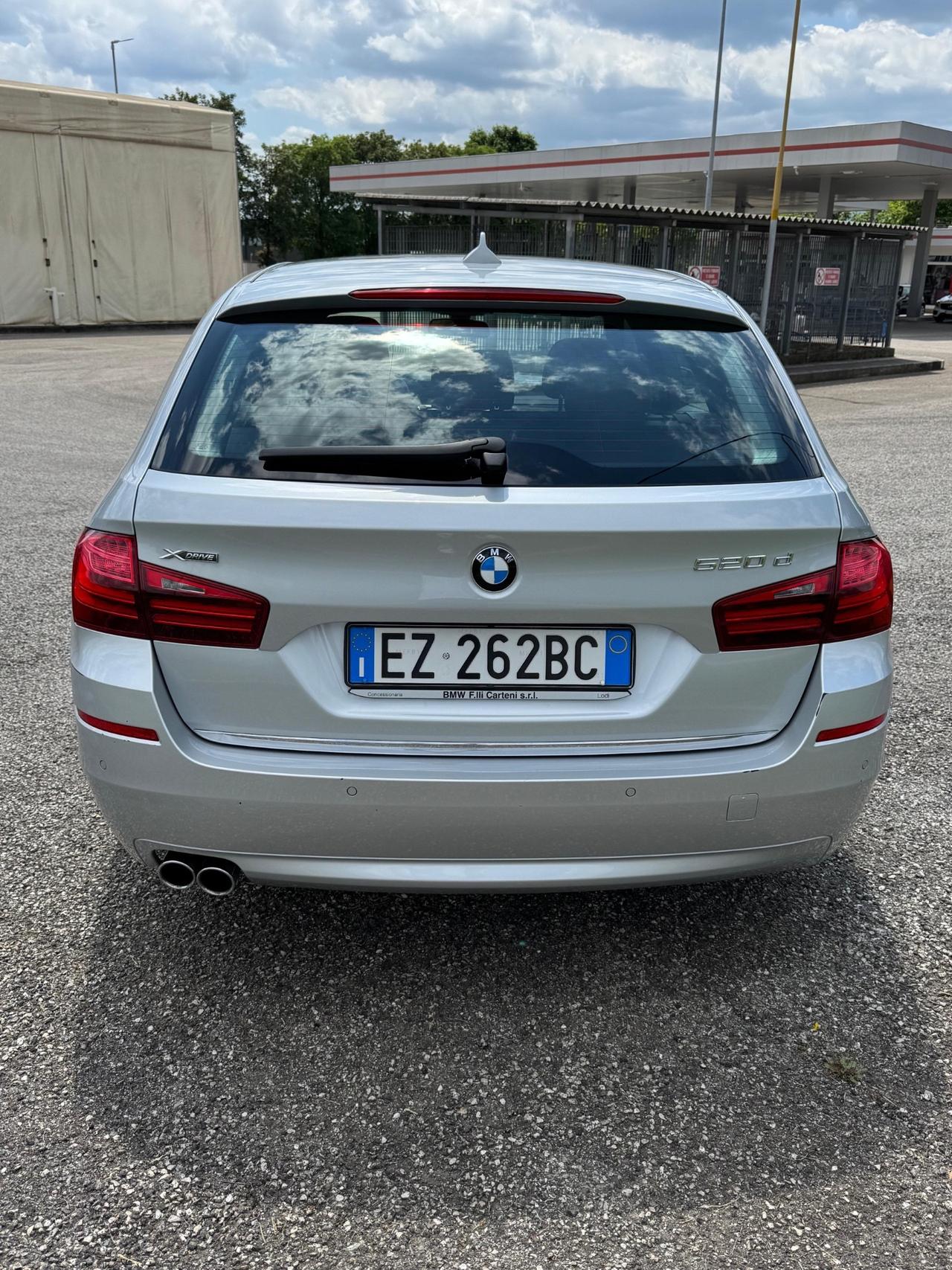 Bmw 520d xDrive Touring Luxury