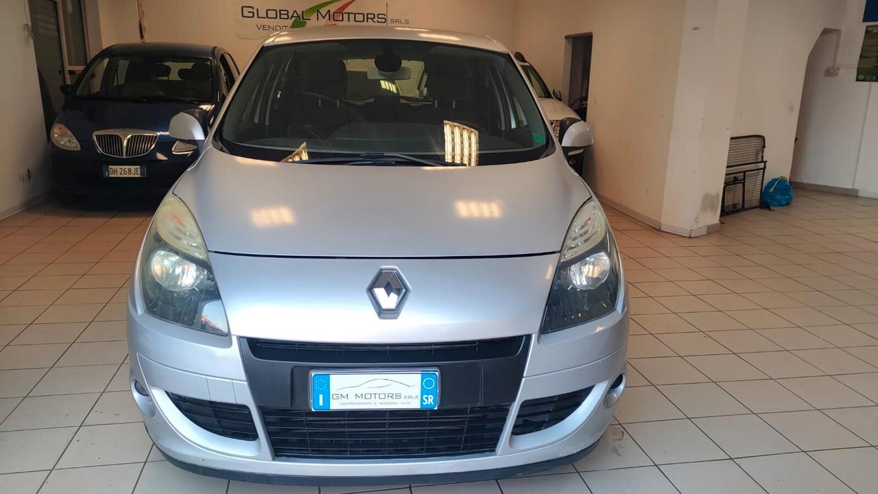 Renault Scenic Scénic X-Mod 1.5 dCi 110CV Dynamique