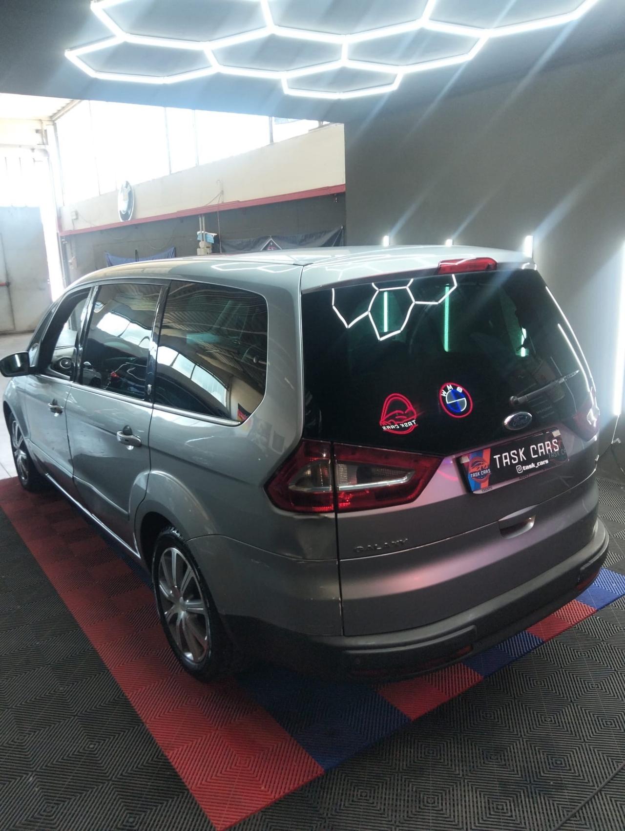 Ford S-Max 2.0 TDCi 140CV Titanium