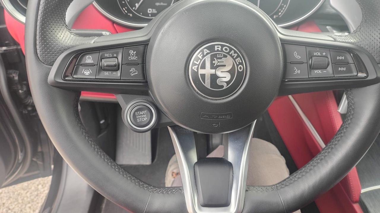 Alfa Romeo Stelvio 2.2 Turbodiesel 190 CV AT8 RWD Executive