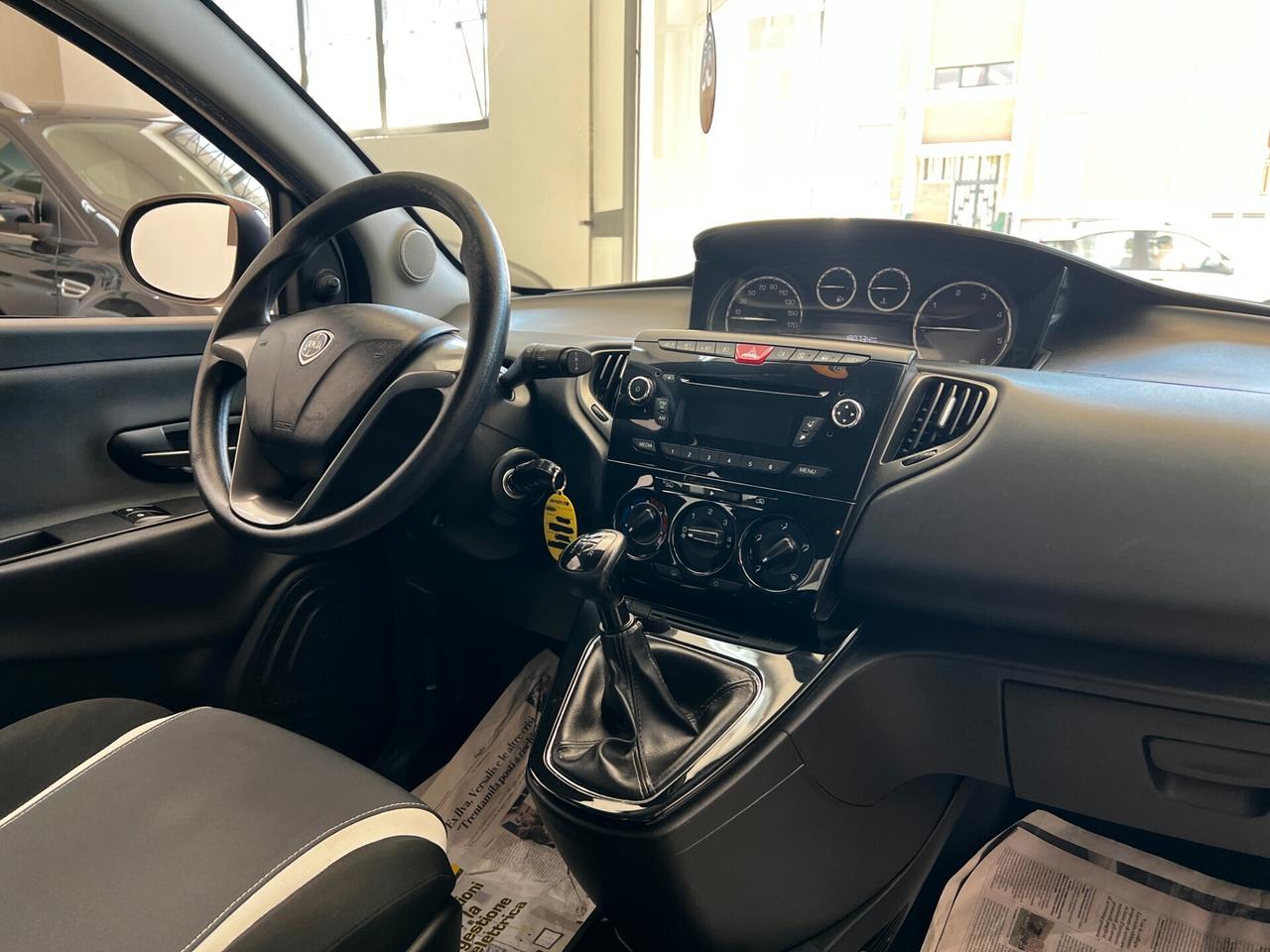 Lancia Ypsilon 1.3 MJT 16V 95 CV 5 porte S&S Elefantino