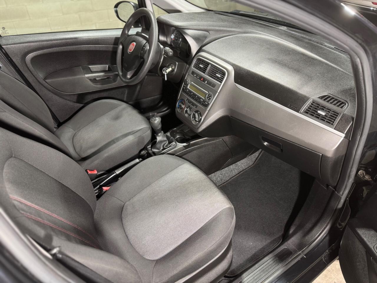 Fiat Punto 1.3 MJT 75CV 5 PORTE NEOPATENTATI