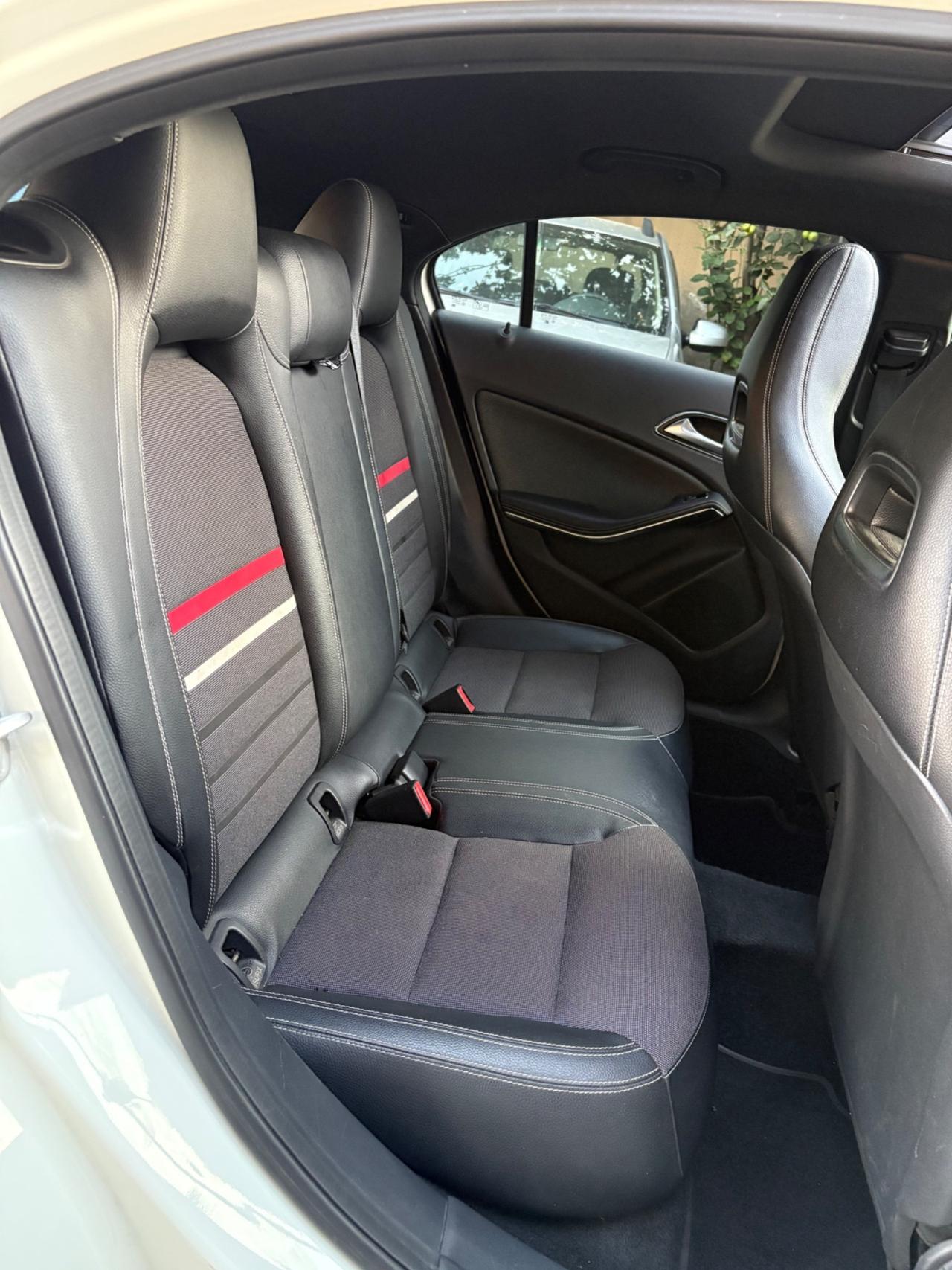 Mercedes-benz A 180 cdi TETTO PELLE XENON