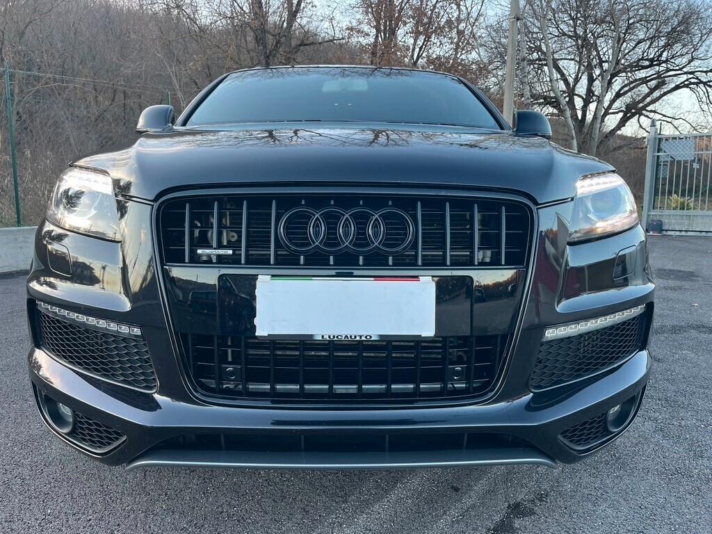 Audi Q7 3.0 V6 TDI 233CV quattro tiptronic S-LINE
