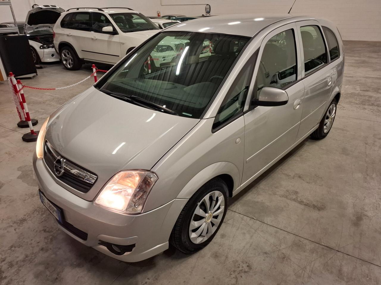 Opel Meriva 1.4 16V Cosmo