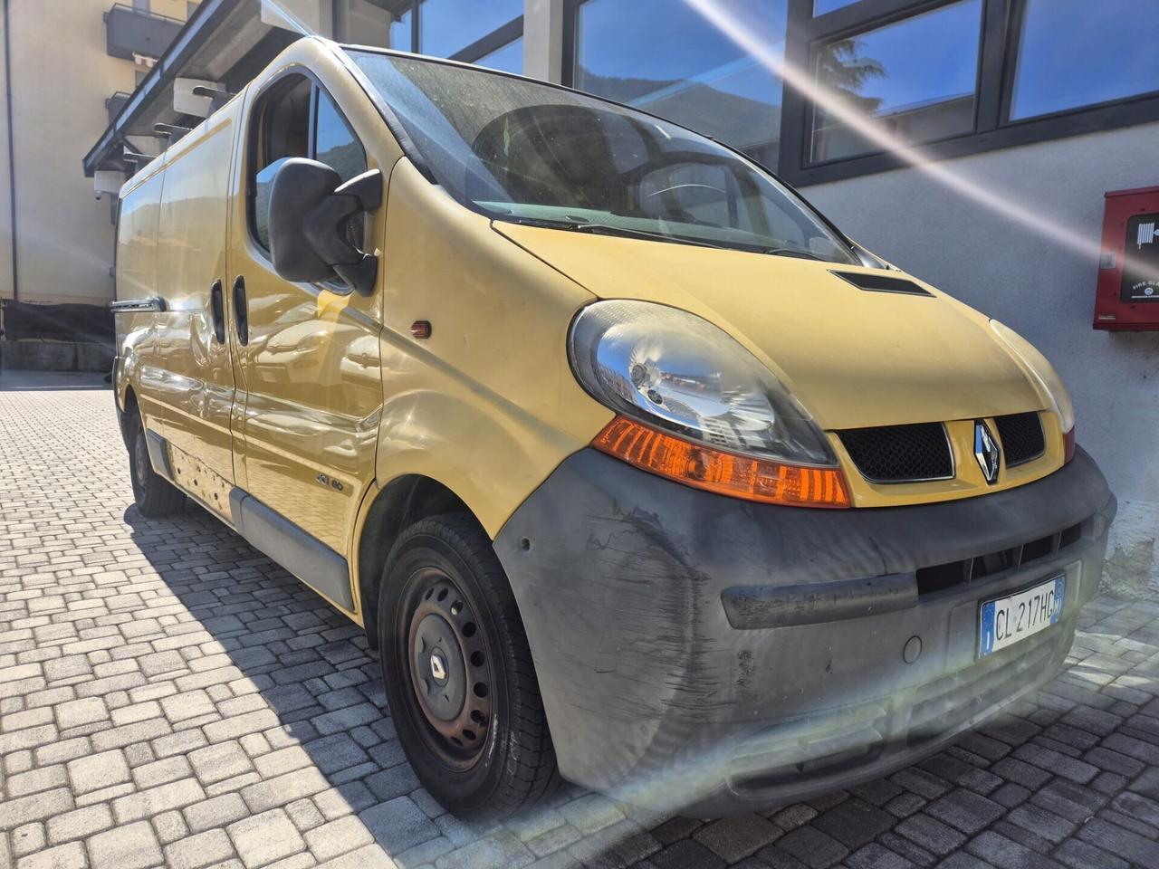 Renault Trafic T29 1.9 dCi 80CV PL