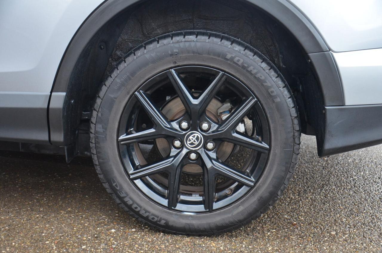 Toyota RAV 4 2.5 Hybrid 2WD Style