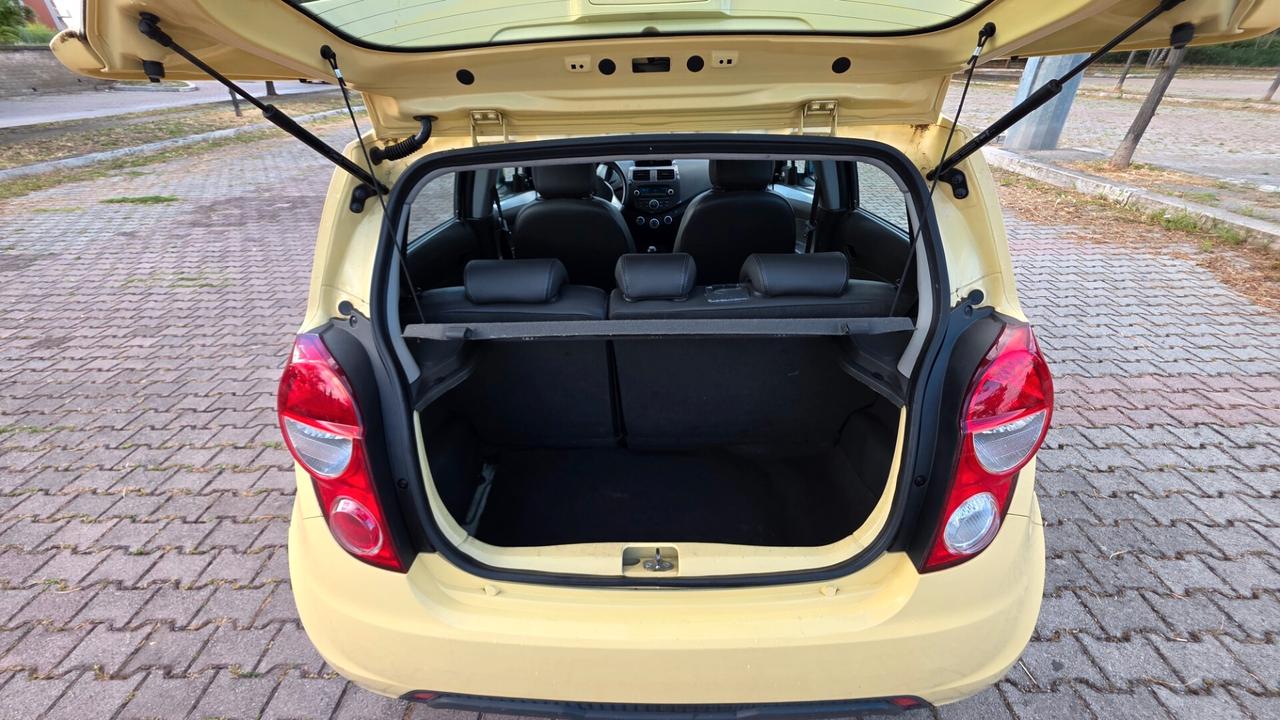 Chevrolet Spark 1.0 LT GPL