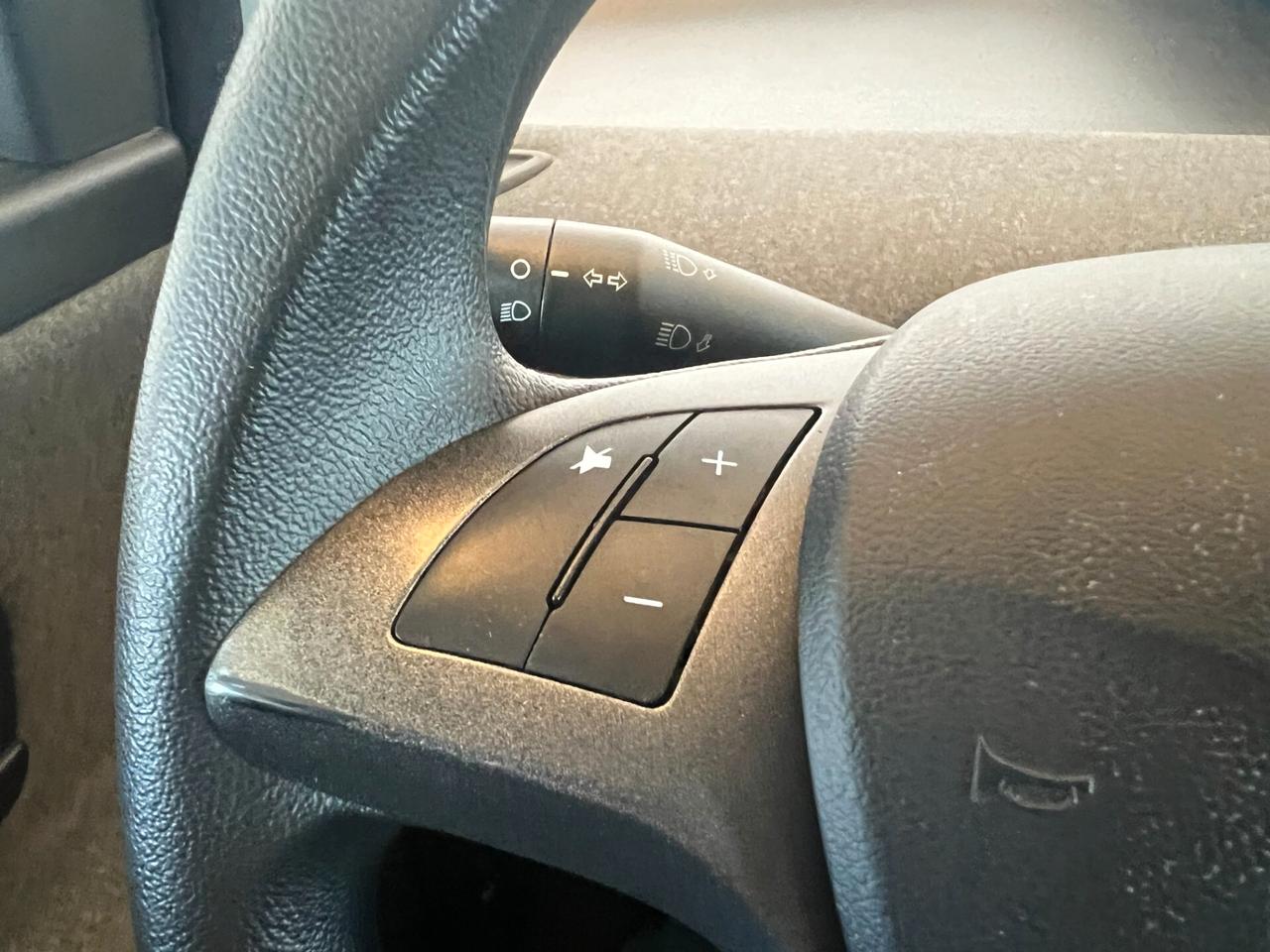 Lancia Ypsilon 1.2 69 CV 5 porte Elefantino Blu ok neopatentati km 59.990