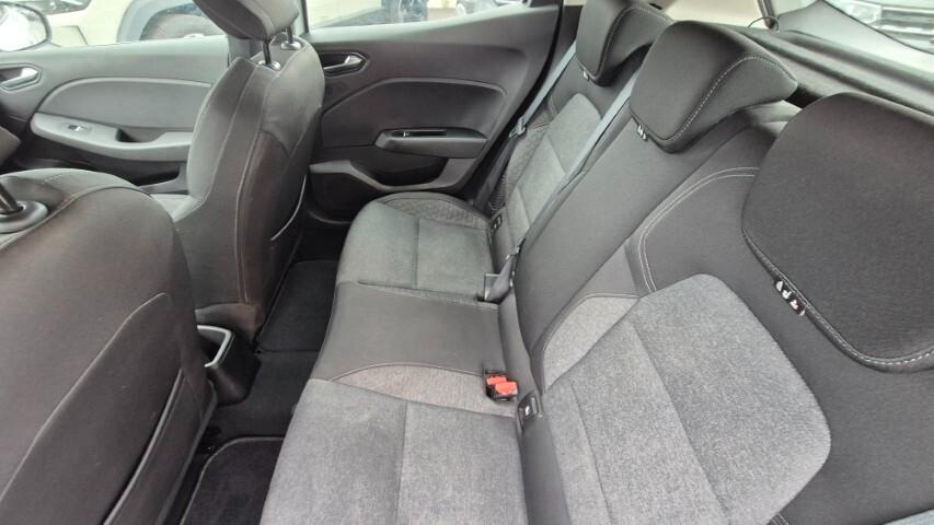 Renault Clio Full Hybrid E-Tech 140 CV 5 porte / 2021